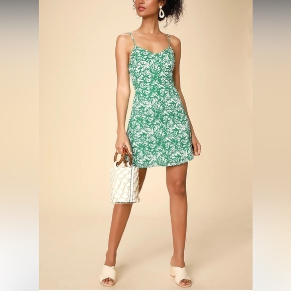 Lulus On The Riviera Green Floral Print Tie-Back
Mini Dress - Picture 2 of 12